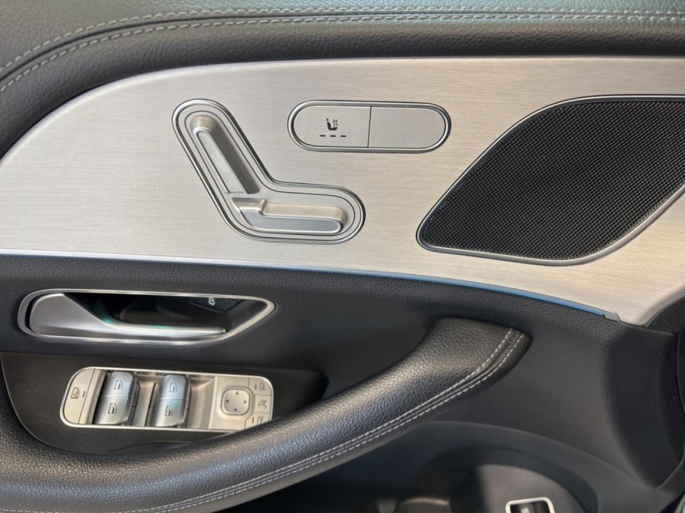 Mercedes-Benz GLE 400d 4MATIC AMG - foto 14