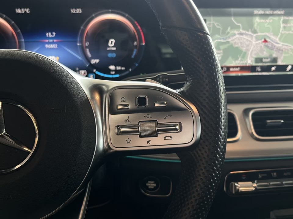 Mercedes-Benz GLE 350de AMG - foto 14