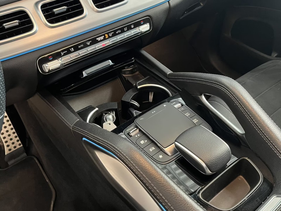 Mercedes-Benz GLE 350de AMG - foto 15