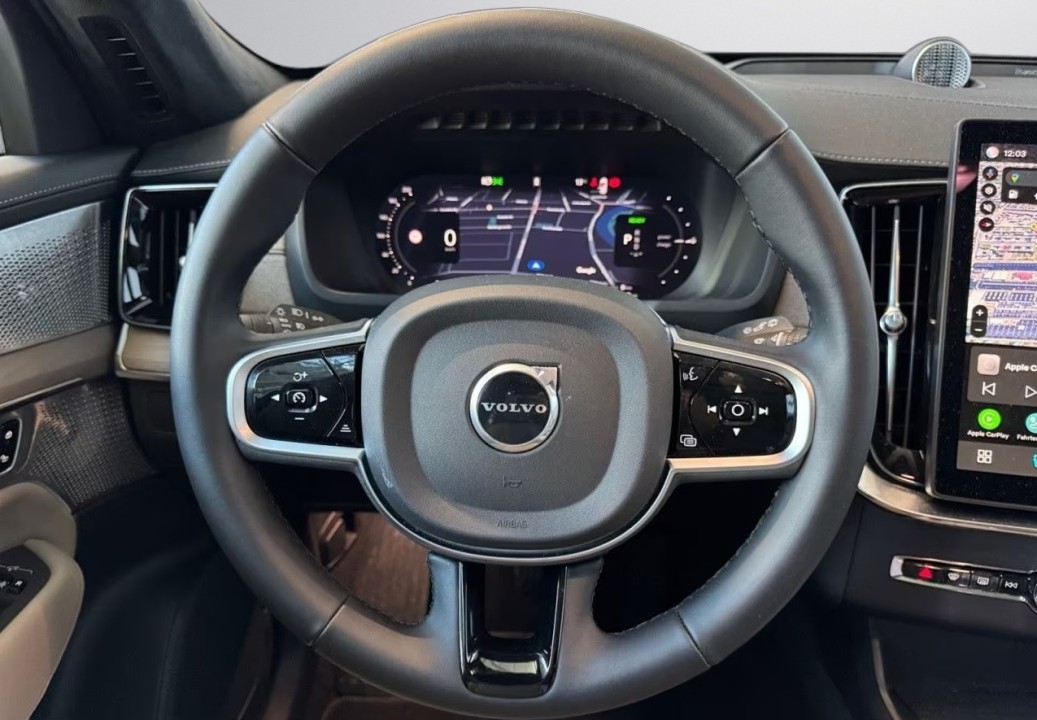 Volvo XC 90 T8 Recharge AWD Plus Dark (5)