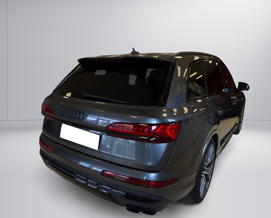 Audi SQ7 (3)
