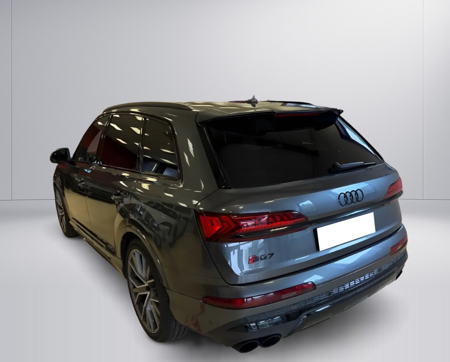 Audi SQ7 (4)