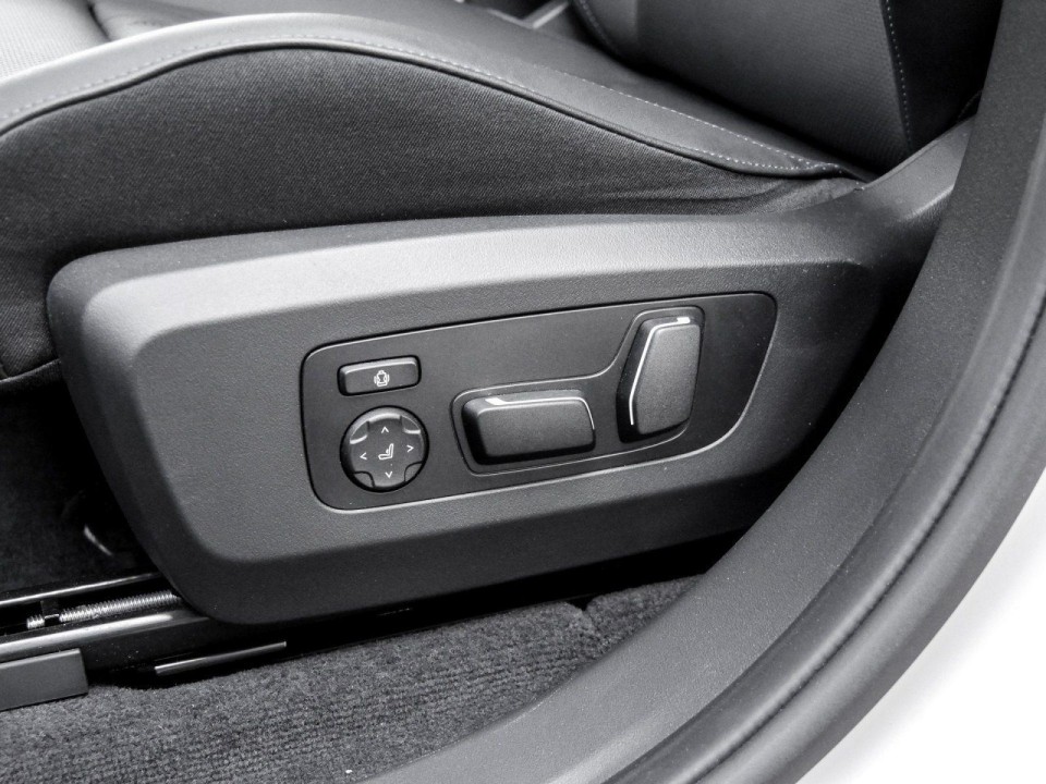 BMW X3 xDrive20d M-Sport - foto 9