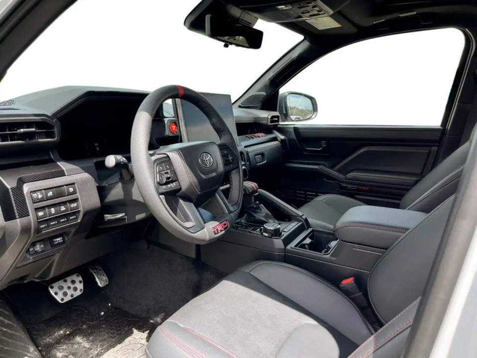 Toyota Tacoma TRD PRO - foto 8