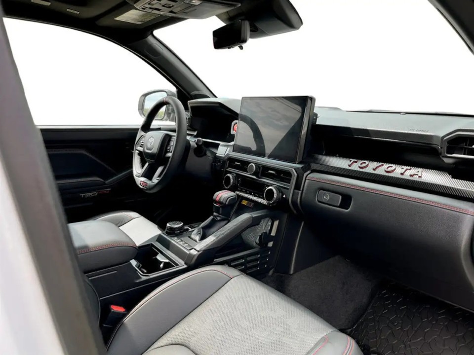 Toyota Tacoma TRD PRO - foto 9