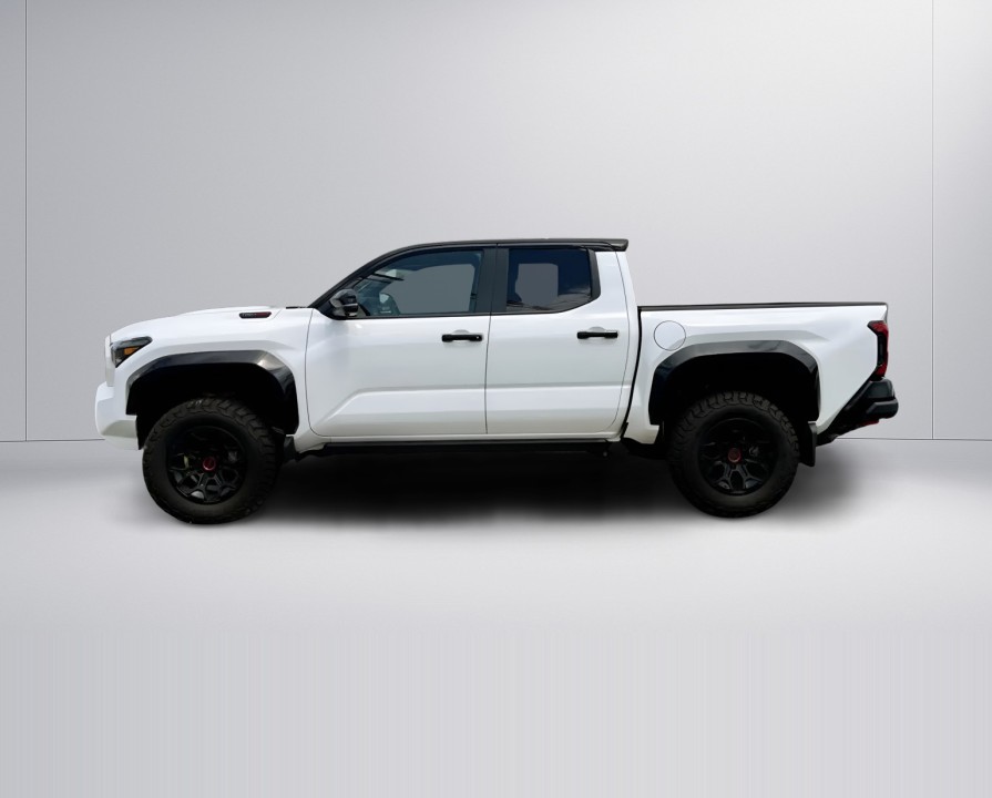 Toyota Tacoma TRD PRO (2)