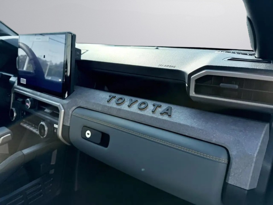Toyota Tacoma TrailHunter - foto 6