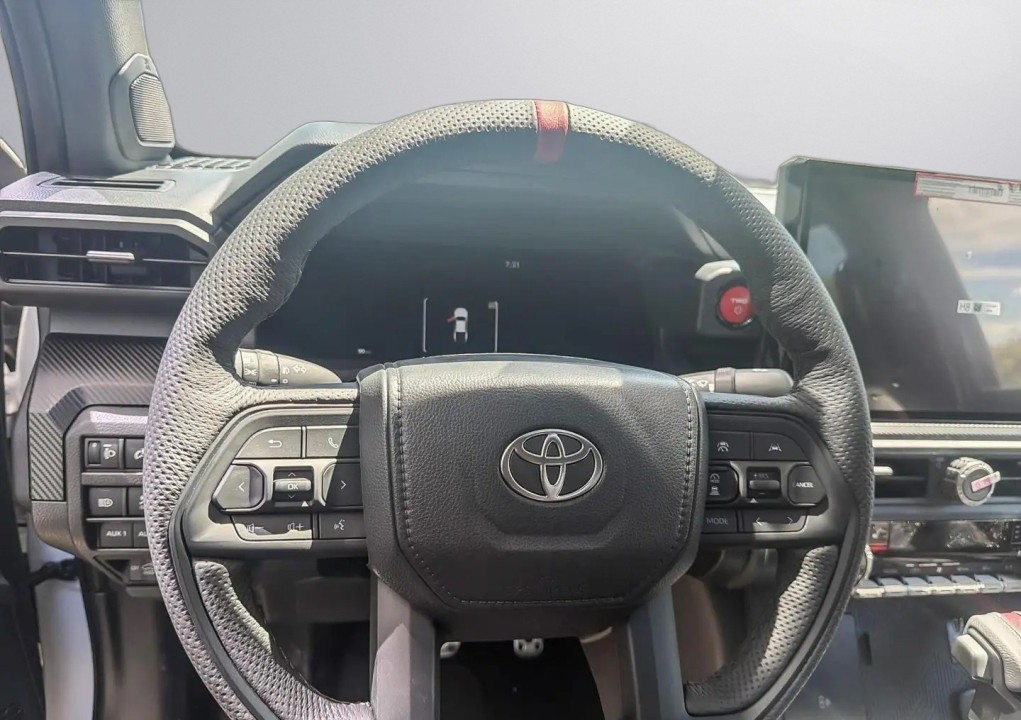 Toyota Tacoma TRD PRO - foto 11