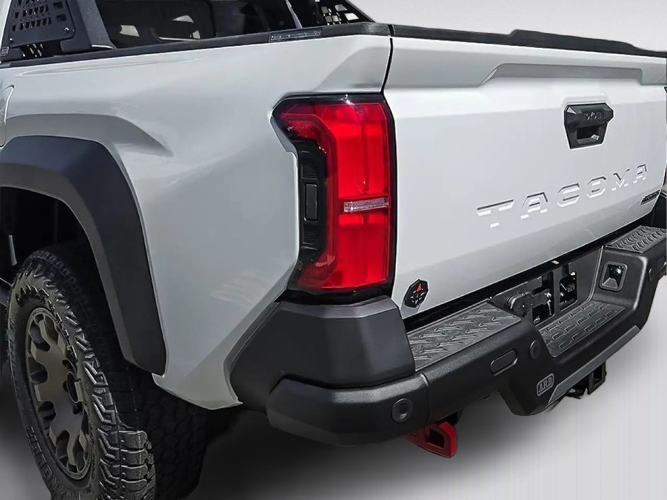 Toyota Tacoma Double Cab Trailhunter - foto 19
