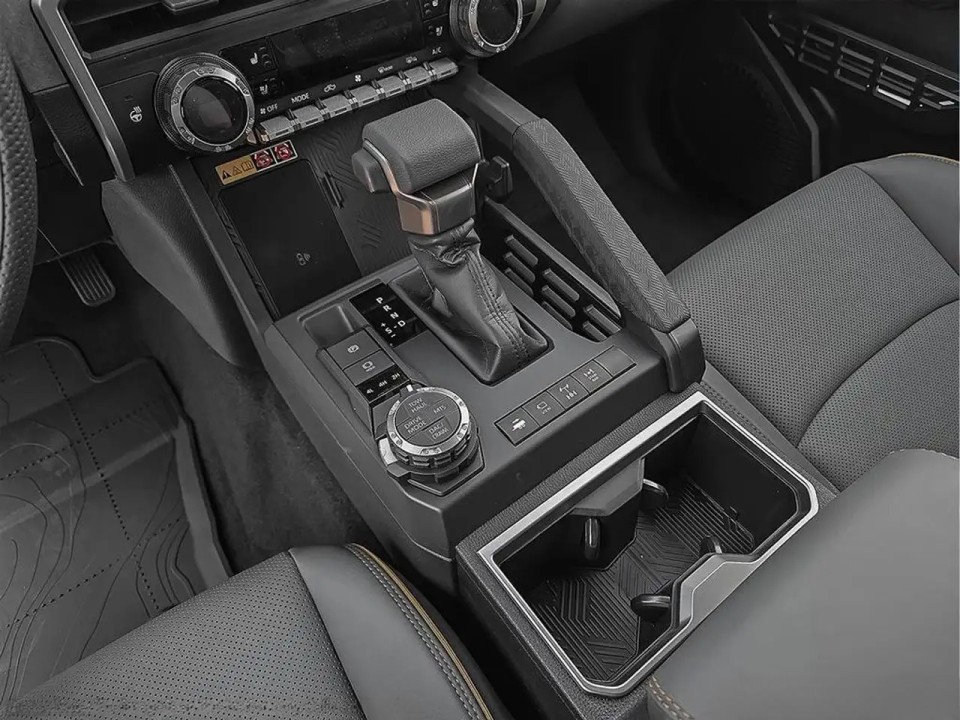 Toyota Tacoma Double Cab Trailhunter - foto 11