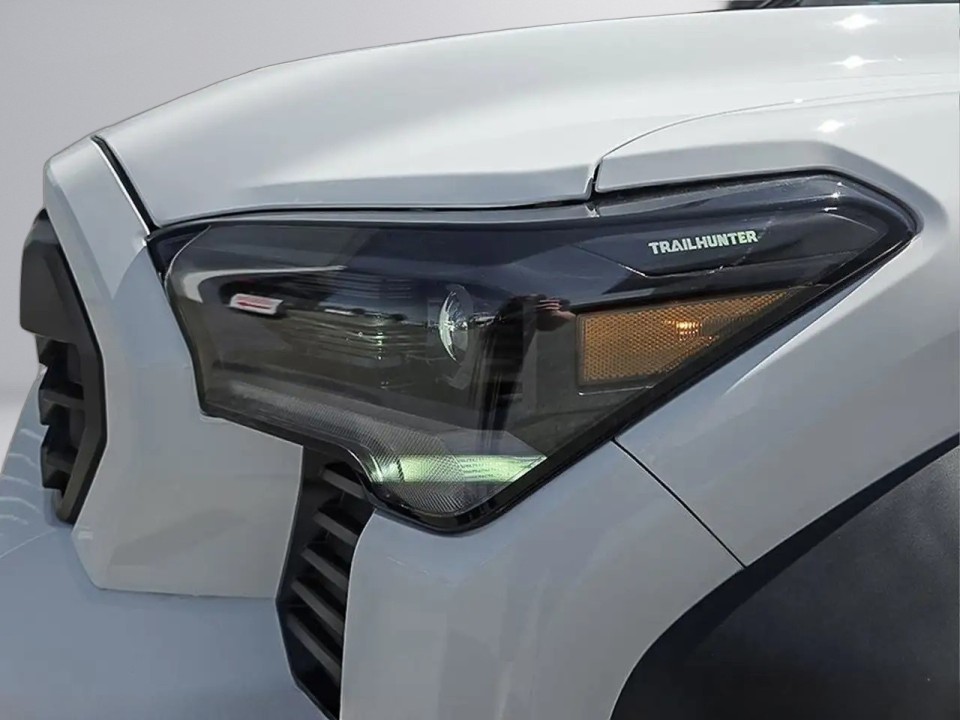 Toyota Tacoma Double Cab Trailhunter - foto 18