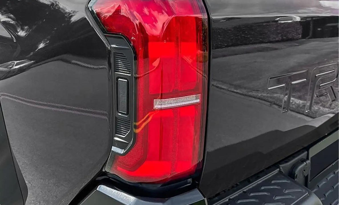 Toyota Tacoma TRD PRO - foto 18