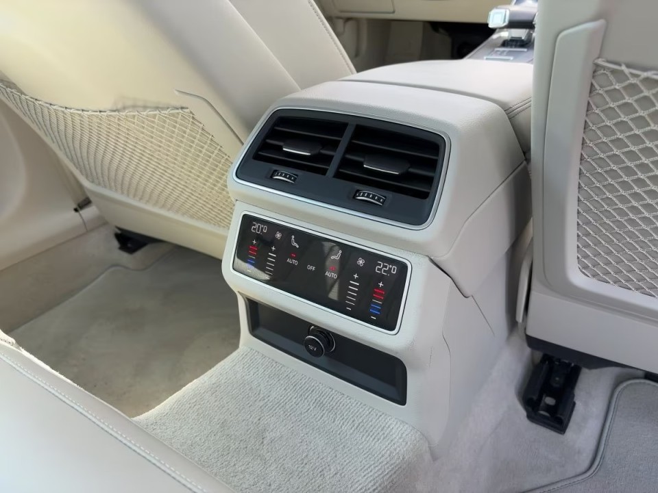 Audi A6 55 TFSI Quattro S line - foto 9