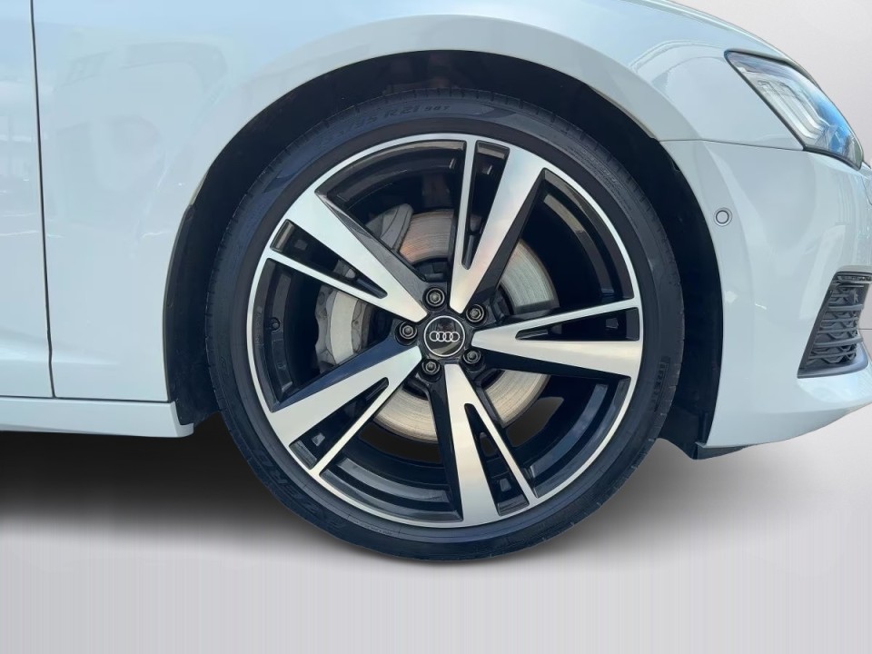 AUDI A6 2022 — imagine 20
