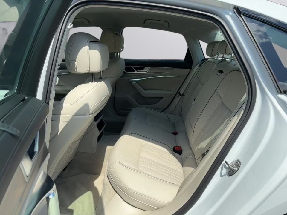 AUDI A6 2022 — imagine 17