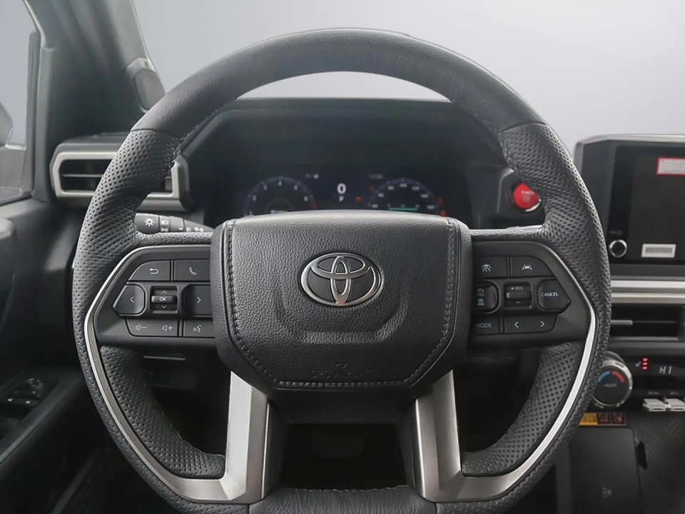 Toyota Tacoma TRD Sport Plus - foto 8
