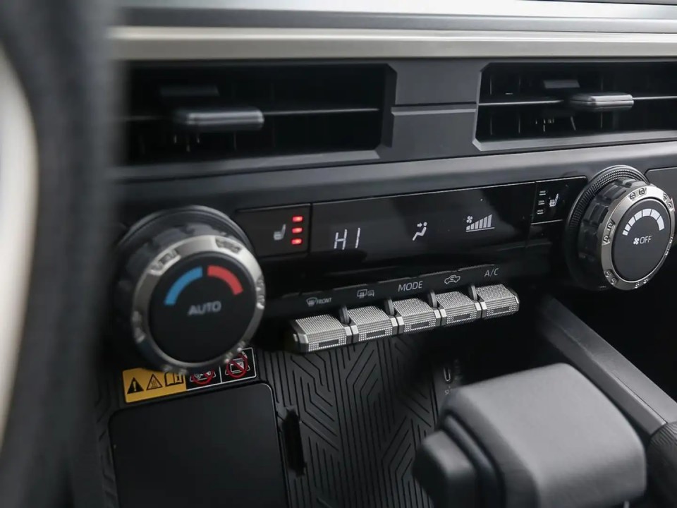 Toyota Tacoma TRD Sport Plus - foto 11