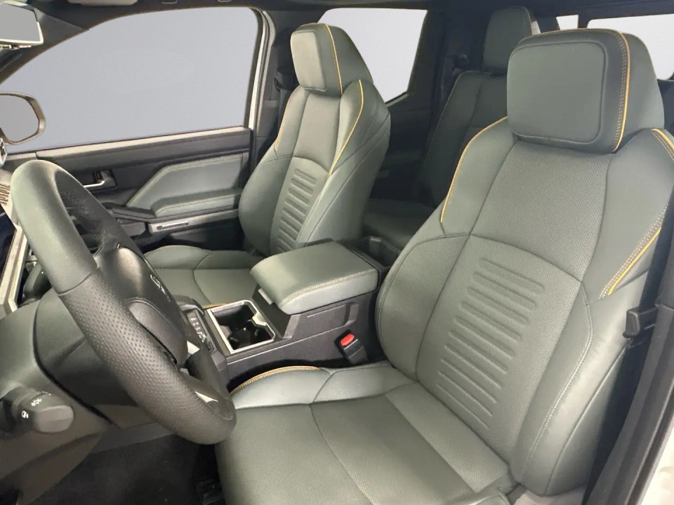 Toyota Tacoma - foto 7