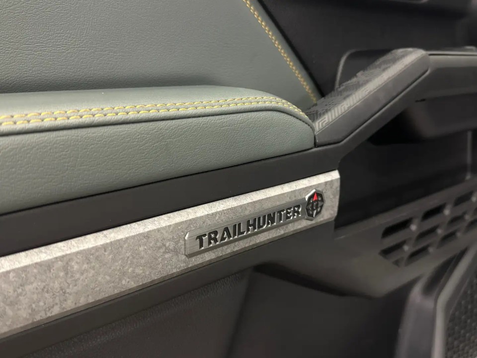 Toyota Tacoma - foto 14