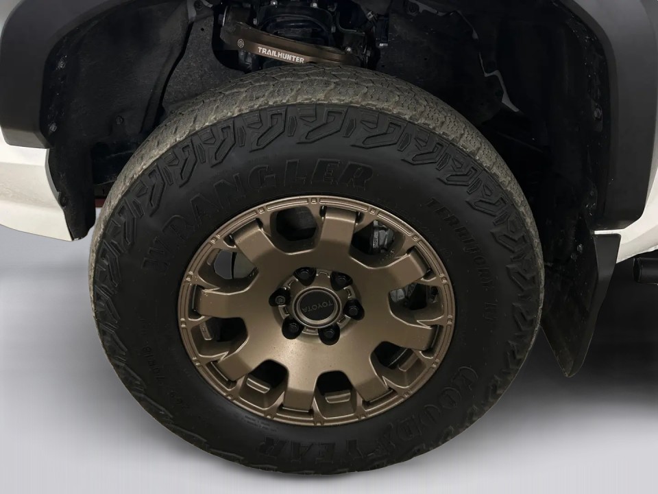 Toyota Tacoma - foto 36