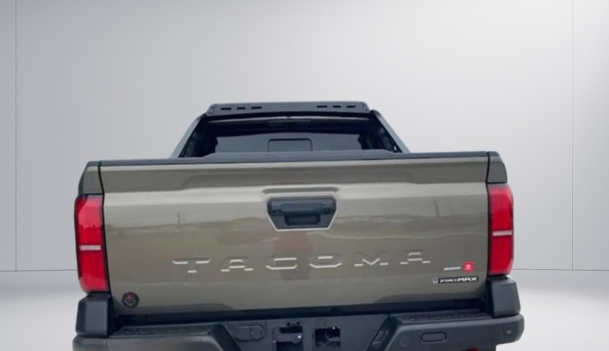 Toyota Tacoma - foto 6