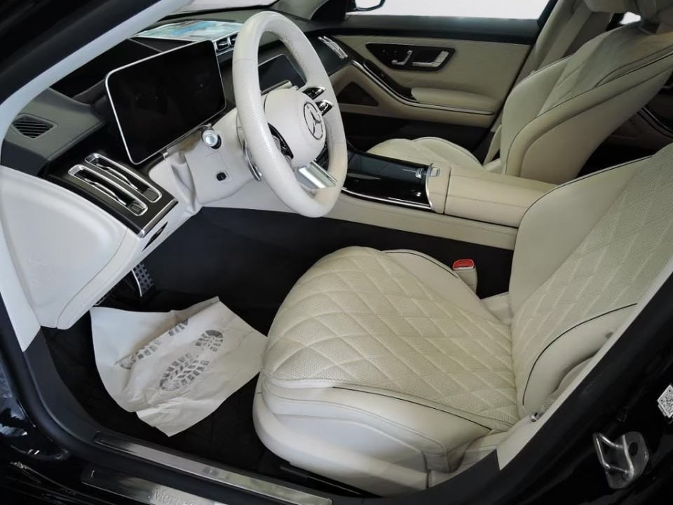 Mercedes-Benz S 580e 4MATIC AMG (3)