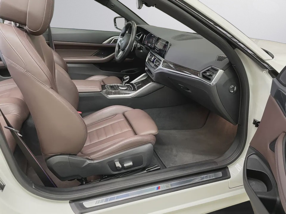 BMW Seria 4 M440i Cabrio M-Sport - foto 11