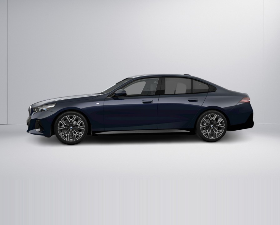 BMW 5 Series 2025 — imagine 18