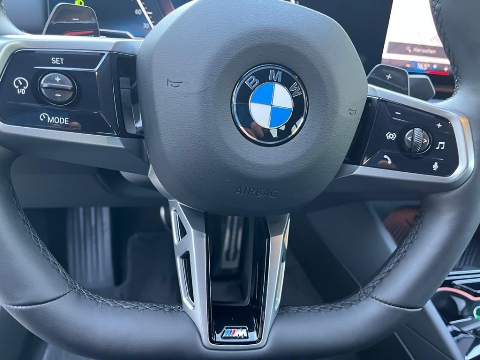 BMW Seria 5 xDrive520d M-Sport Pro - foto 13