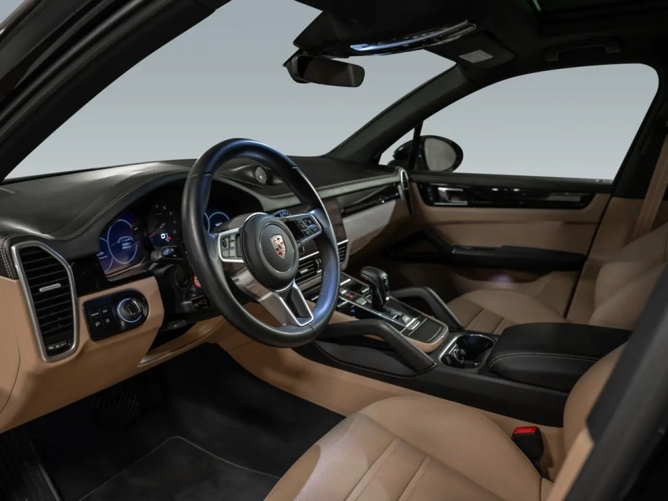 Porsche Cayenne Platinum Edition - foto 9