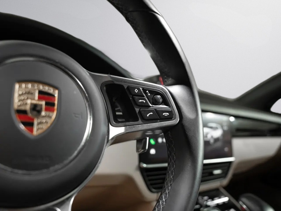 Porsche Cayenne Platinum Edition - foto 11