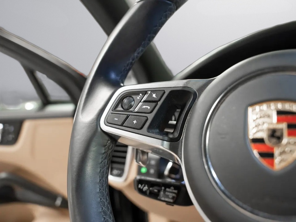 Porsche Cayenne Platinum Edition - foto 10
