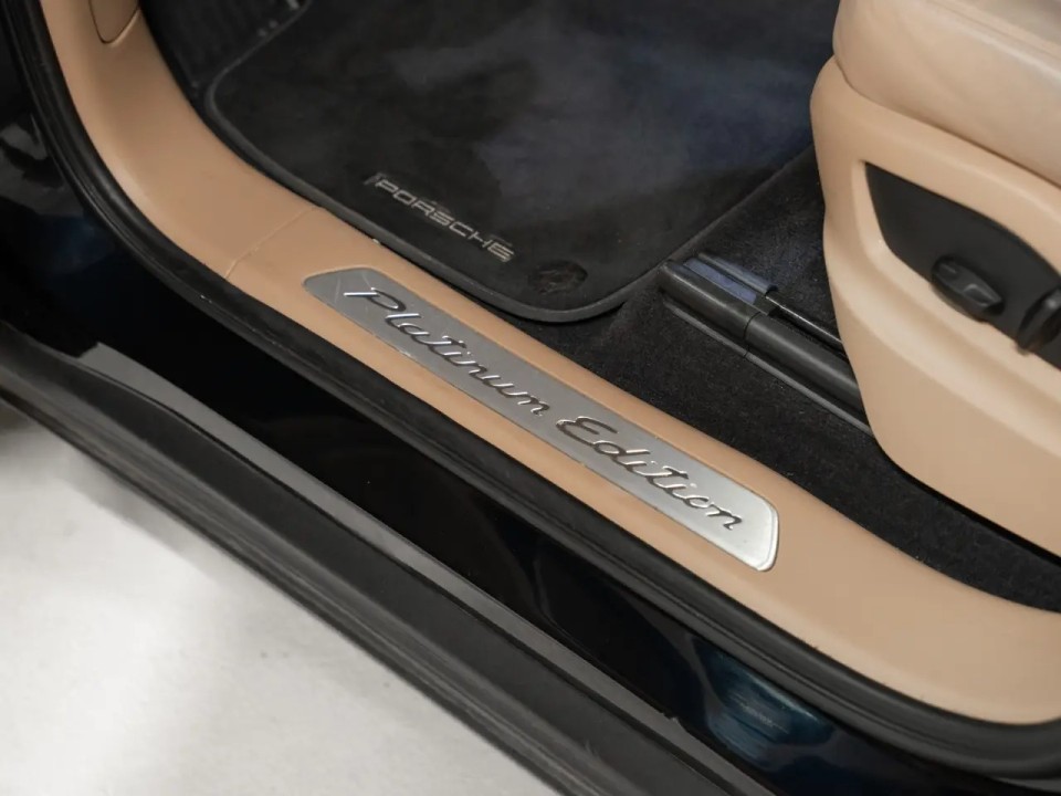 Porsche Cayenne Platinum Edition - foto 28