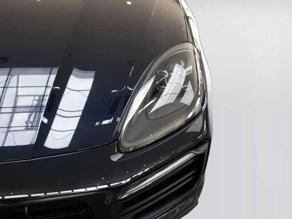 Porsche Cayenne Coupe - foto 23