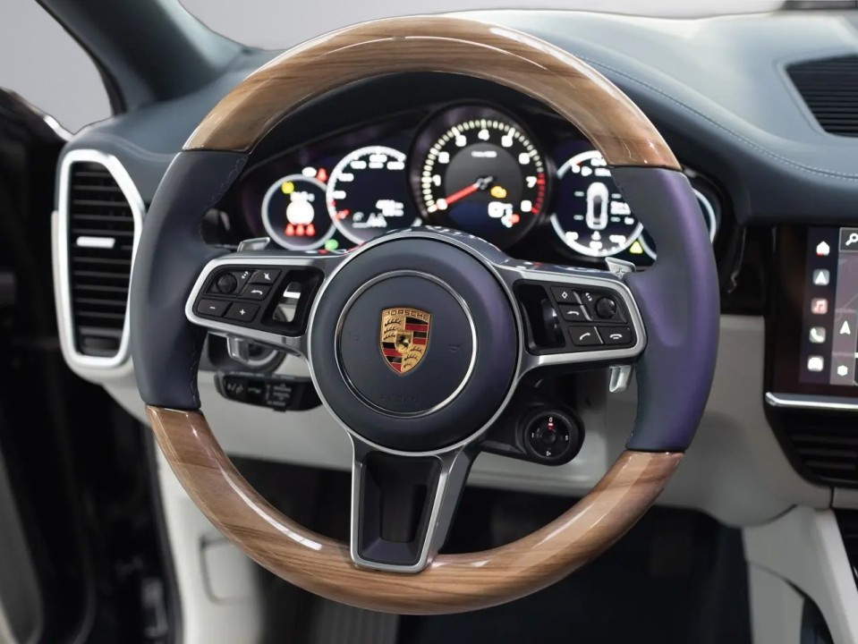 Porsche Cayenne Coupe - foto 6