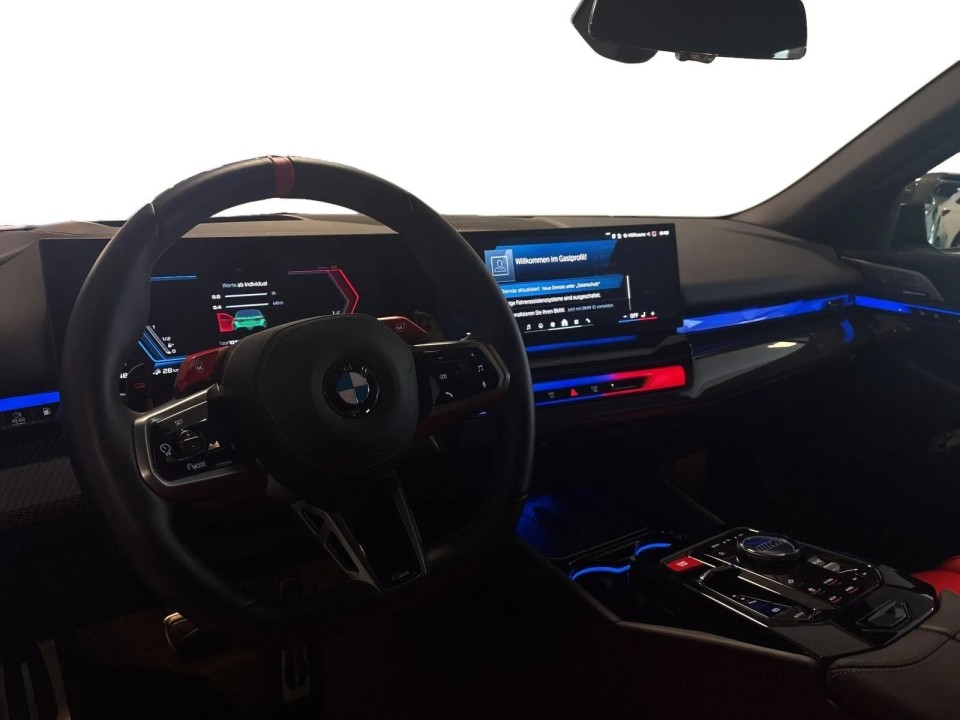 BMW M5 Limousine (5)