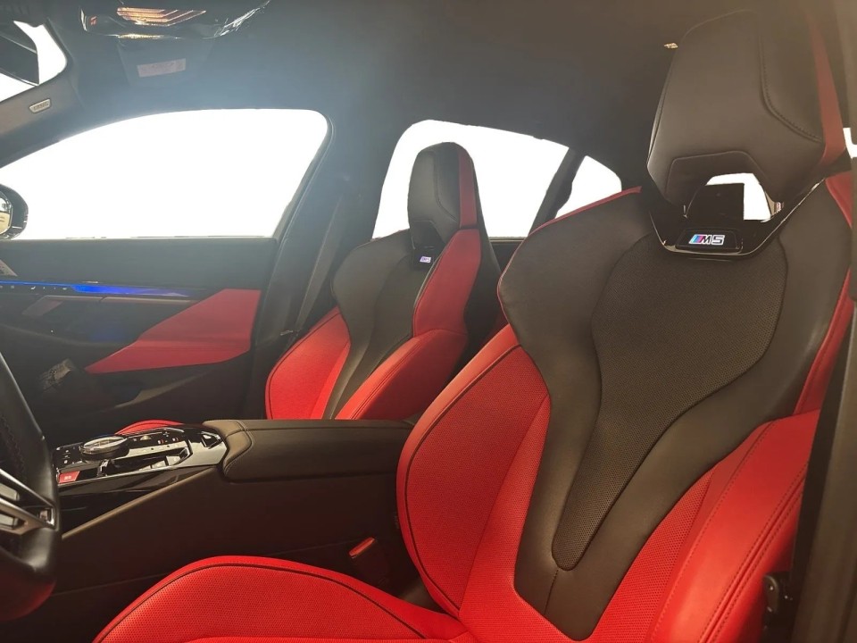 BMW M5 Limousine - foto 7