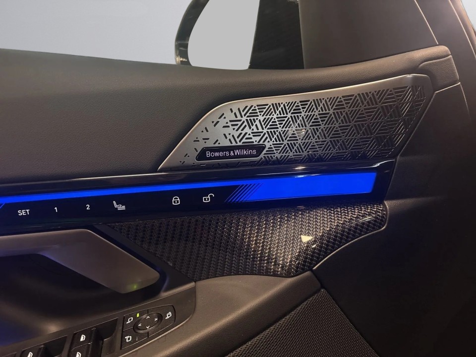 BMW M5 Limousine - foto 8