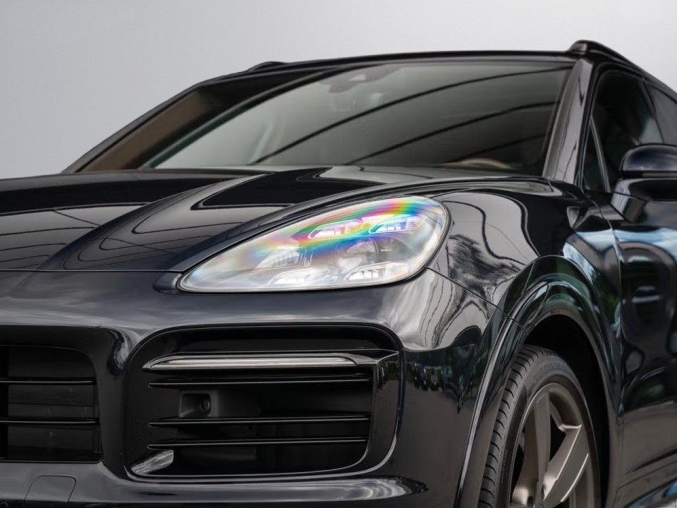 Porsche Cayenne Platinum Edition - foto 38