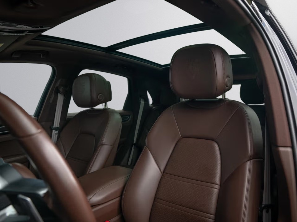 Porsche Cayenne Platinum Edition - foto 14