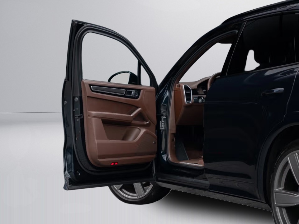 Porsche Cayenne Platinum Edition - foto 9