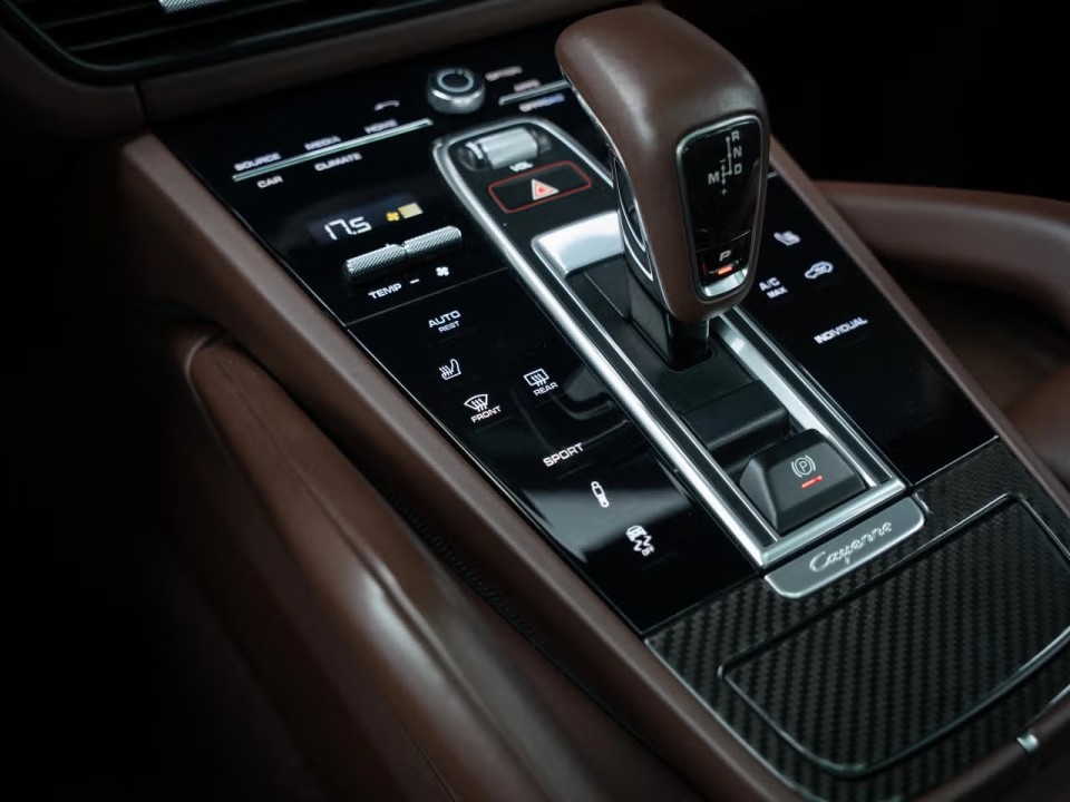 Porsche Cayenne Platinum Edition - foto 30