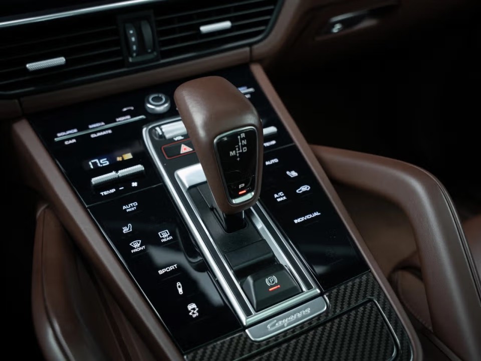 Porsche Cayenne Platinum Edition - foto 31