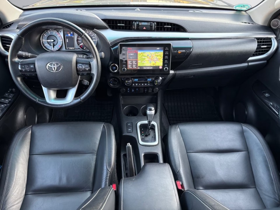 Toyota Hilux Double Cab Executive - foto 10