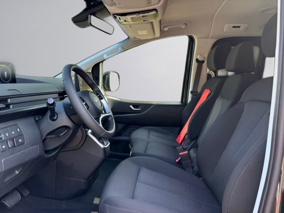 Hyundai STARIA 2.2 CRDi Trend - foto 7