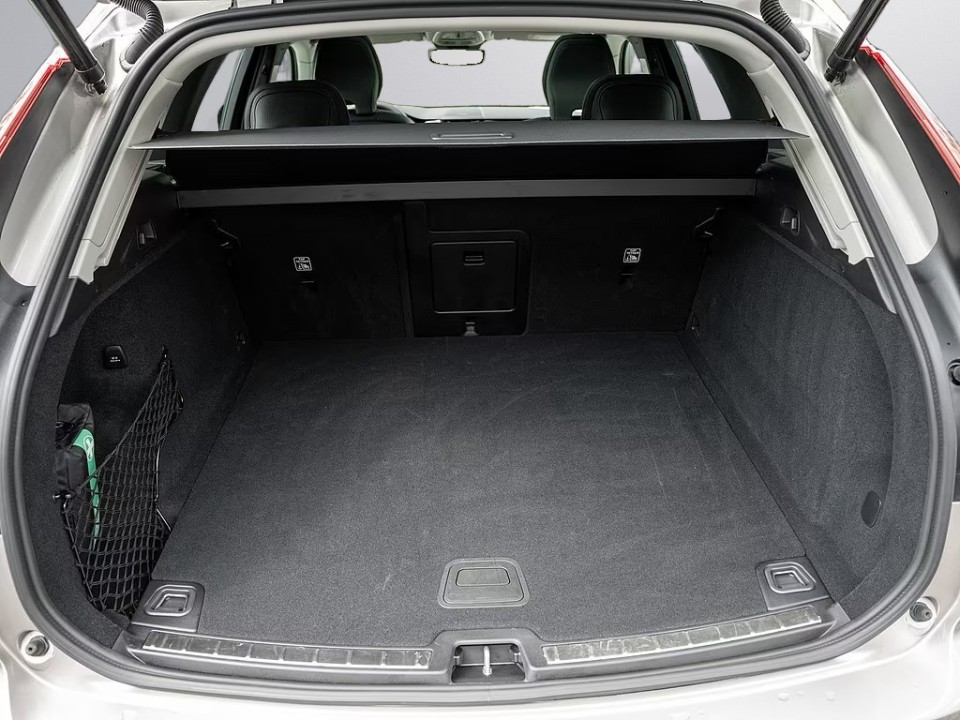 Volvo XC 60 B5 AWD Ultra Dark - foto 25