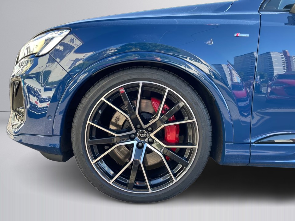 Audi Q7 55TFSIe Quattro S line - foto 10