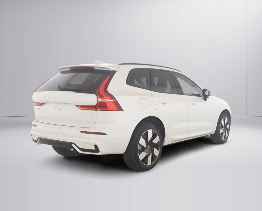 Volvo XC 60 Plus Dark Recharge (2)