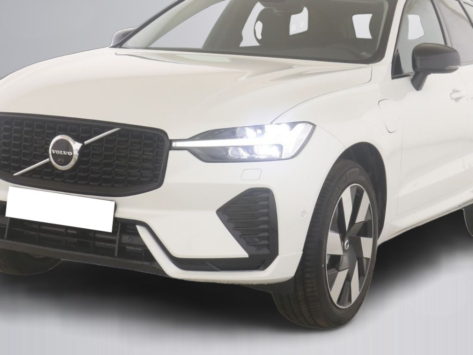 Volvo XC 60 Plus Dark Recharge - foto 14