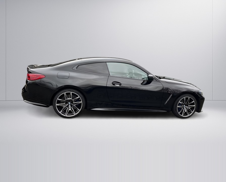 BMW M4 Competition (2)
